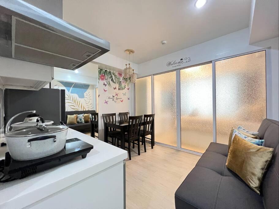 Apartment Azure Lovely And Refreshing 1 Bedroom